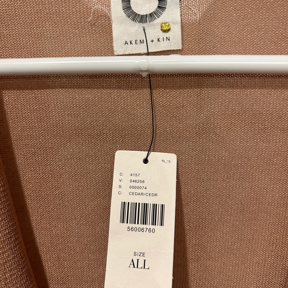 NWT ANTHROPOLOGIE AKEMI & KIM Sheer Sweater One Size Nude Colour - Picture 2 of 4